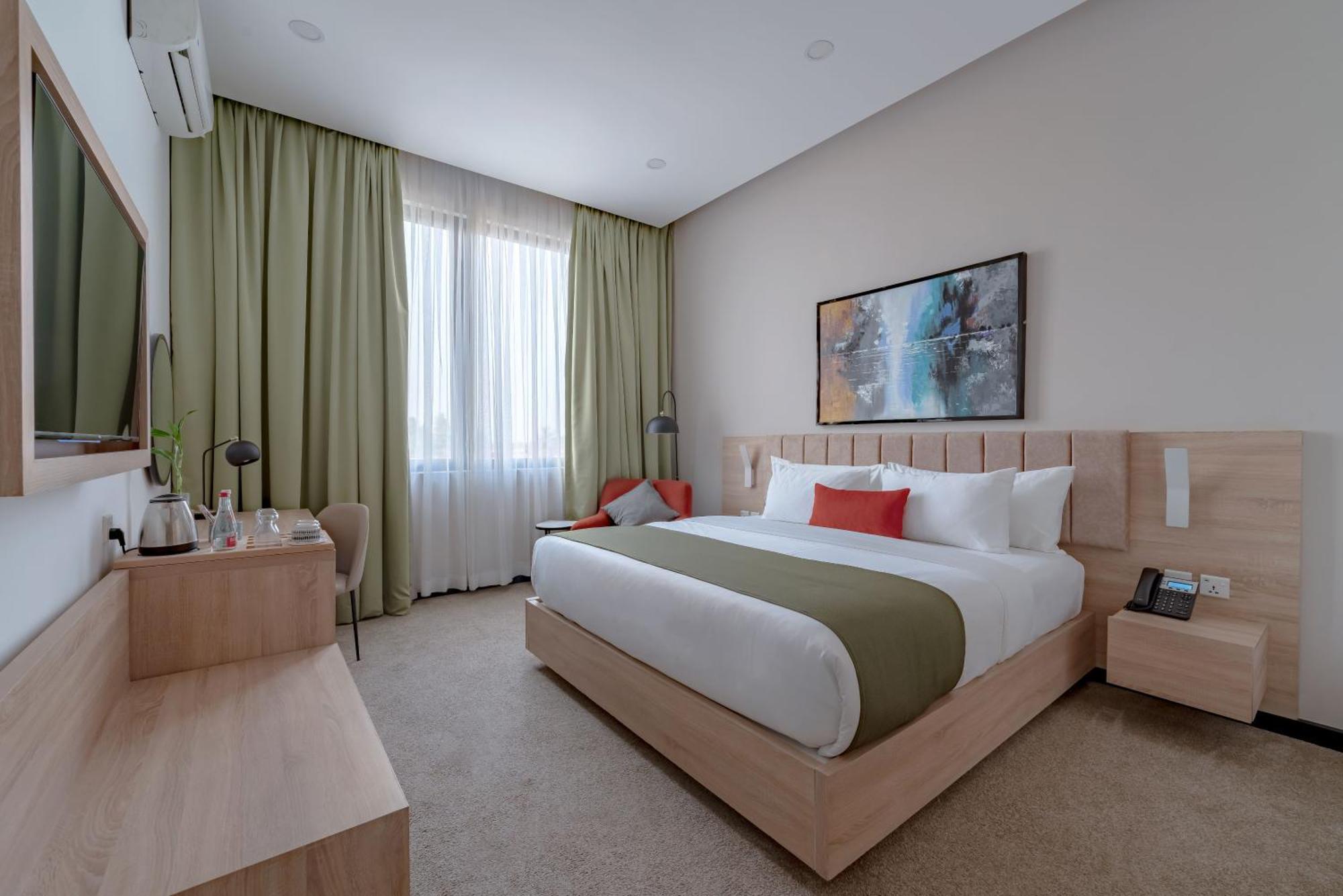 Eden Gardens Hotel Акра Екстериор снимка