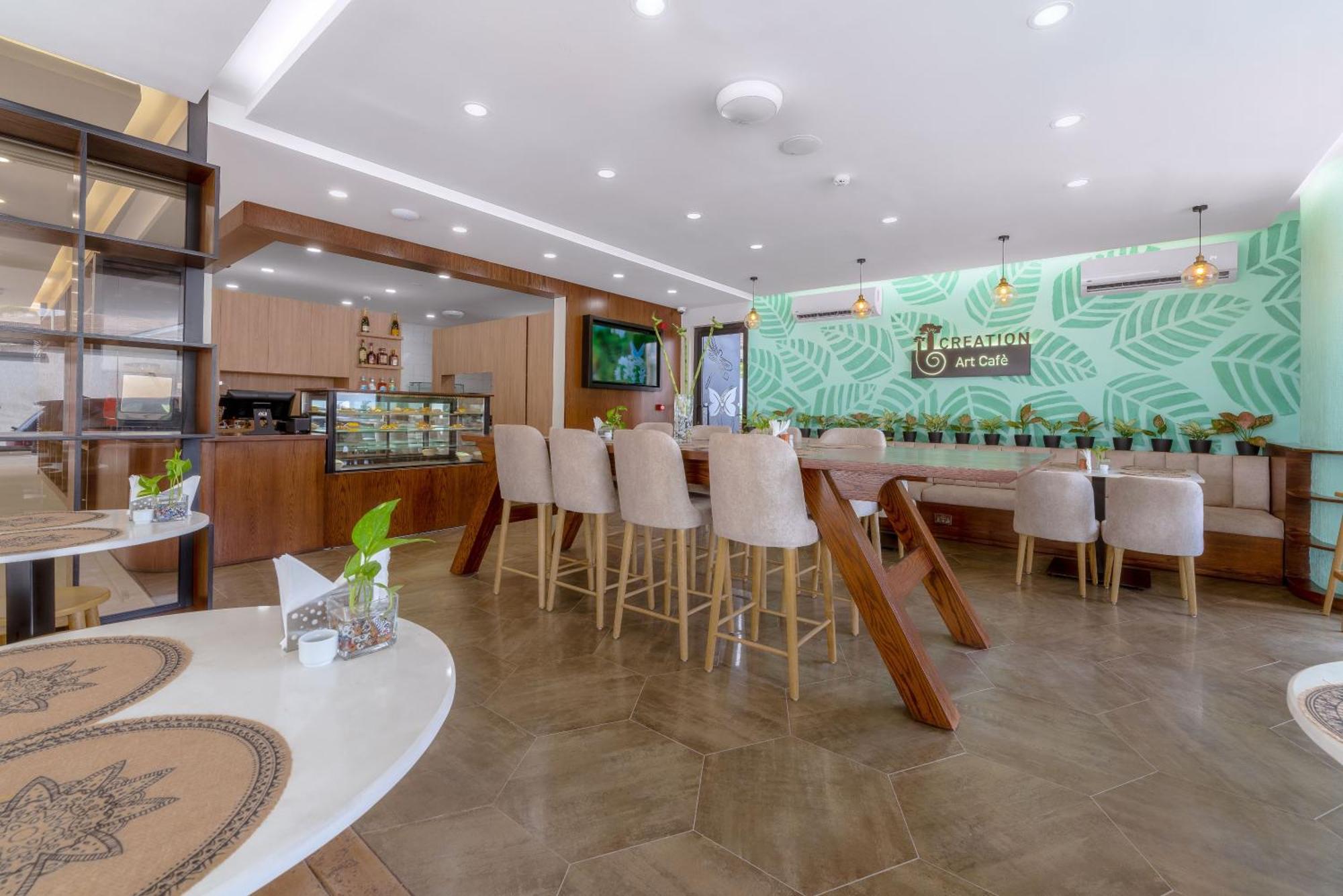 Eden Gardens Hotel Акра Екстериор снимка